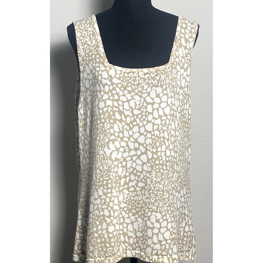 Dana Bachman Signature Top Pullover Shell Top Tan White Size (L)